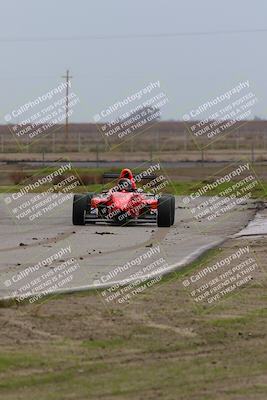 media/Jan-15-2023-CalClub SCCA (Sun) [[40bbac7715]]/Group 2/Qualifying (Sweeper)/